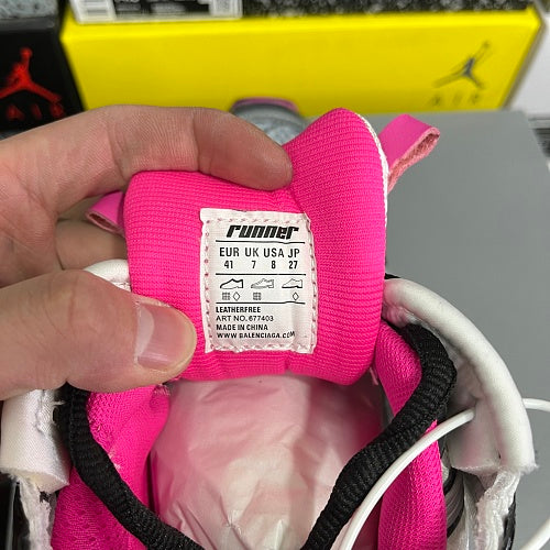 Balenciaga Wmns Runner Sneaker 'Gradient - White Pink Black'