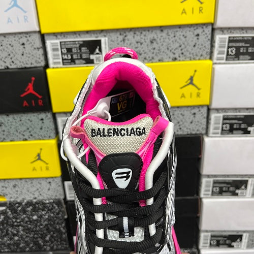 Balenciaga Wmns Runner Sneaker 'Gradient - White Pink Black'