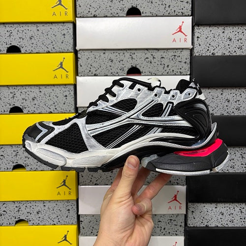 Balenciaga Runner Sneaker 'White Black' LED