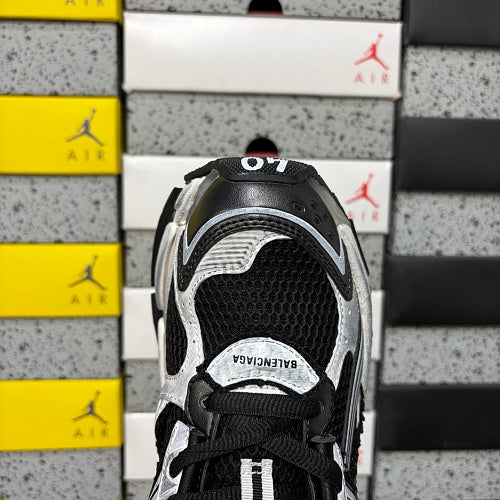 Balenciaga Runner Sneaker 'White Black' LED