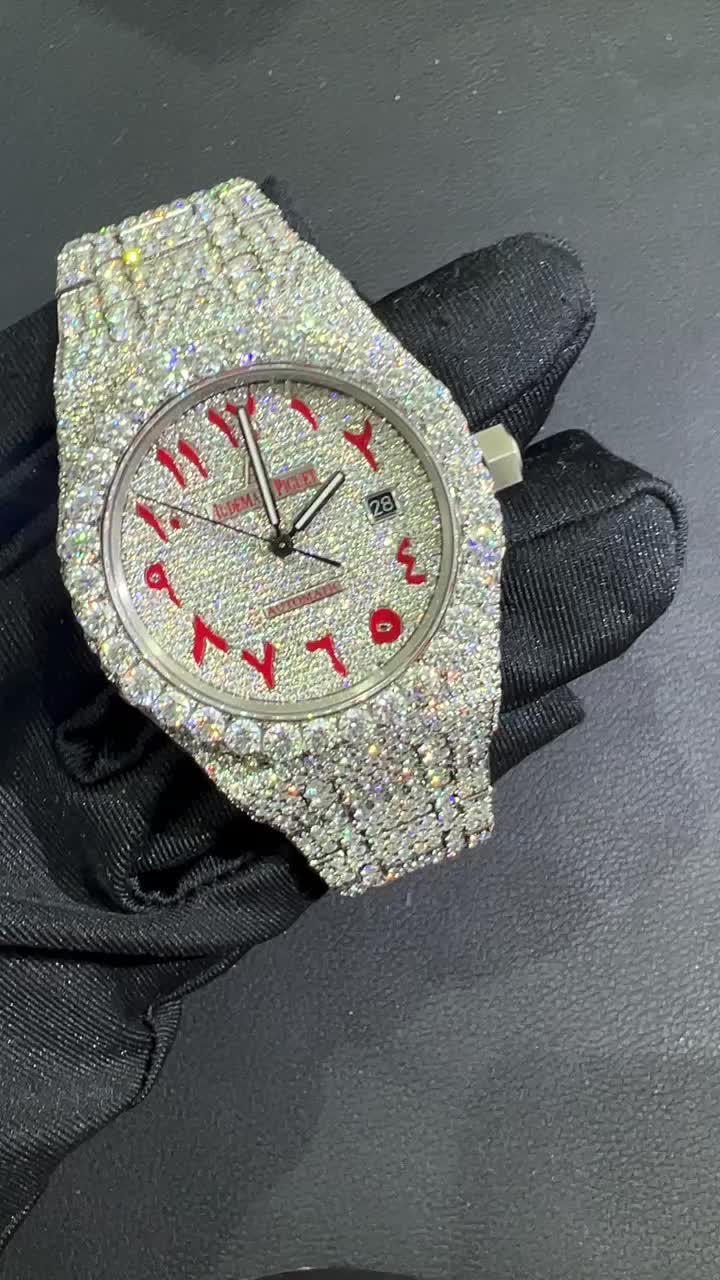 Mossnite Watch