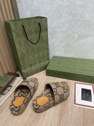 Gucci  GG Canvas Platform Slide Sandal