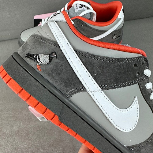 Nike SB Dunk Low Staple NYC Pigeon
