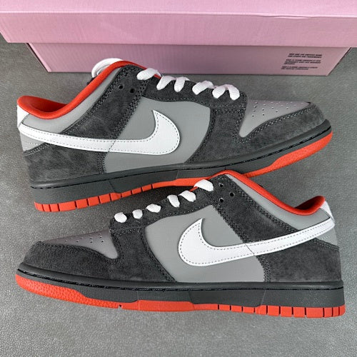 Nike SB Dunk Low Staple NYC Pigeon