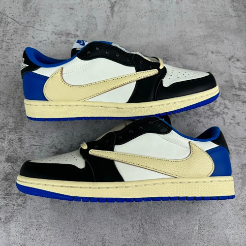 Jordan 1 Retro Low OG SP Fragment x Travis Scott