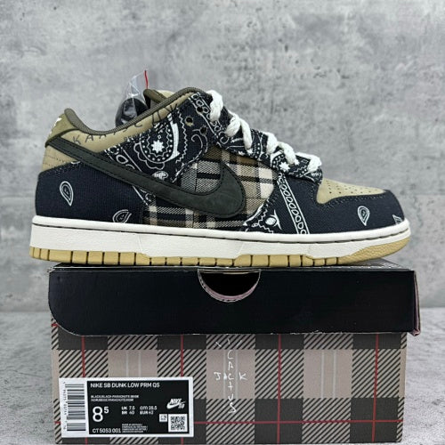 Nike SB Dunk Low Travis Scott