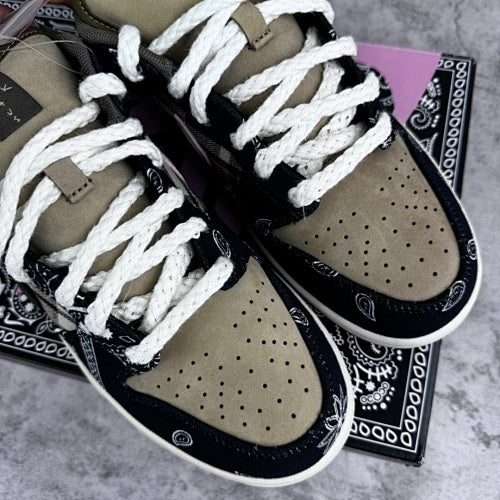 Nike SB Dunk Low Travis Scott
