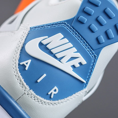 Jordan 4 Retro Military Blue (2024)