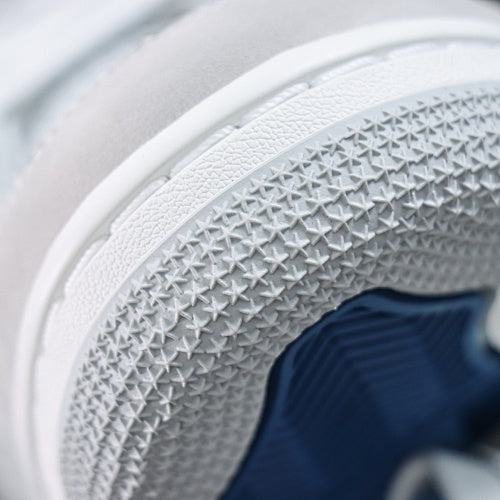 Jordan 4 Retro Military Blue (2024)
