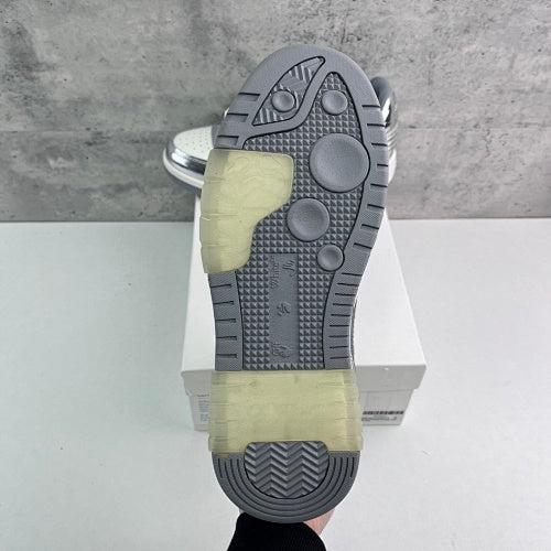 Off-White Out of Office  'sliver, white'