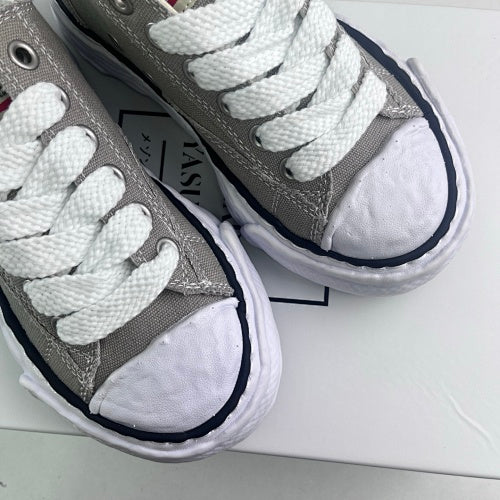 Maison Mihara Yasuhiro Peterson OG Sole Canvas grey