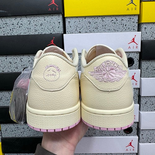 Travis Scott Shy Pink