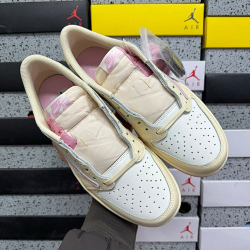 Travis Scott Shy Pink