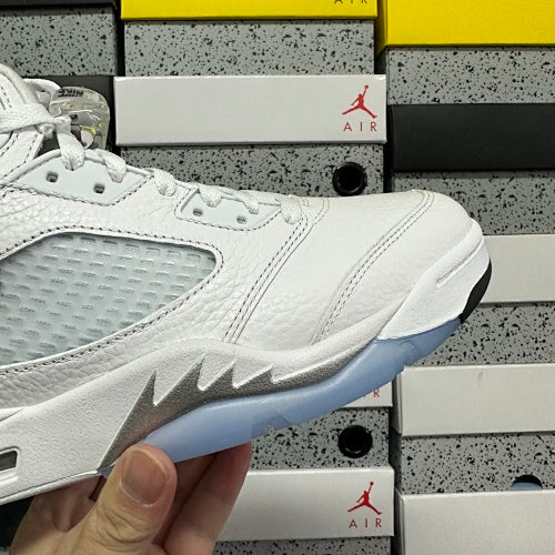 Air Jordan 5 Retro 'White Metallic