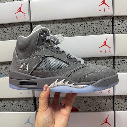 Jordan 5 wolf gray