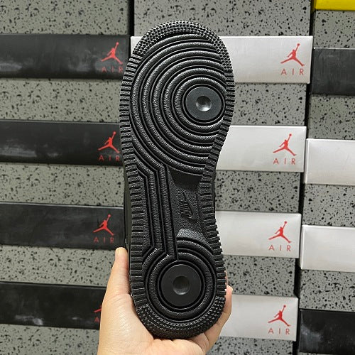 Nike Air Force 1 LowSupreme Black