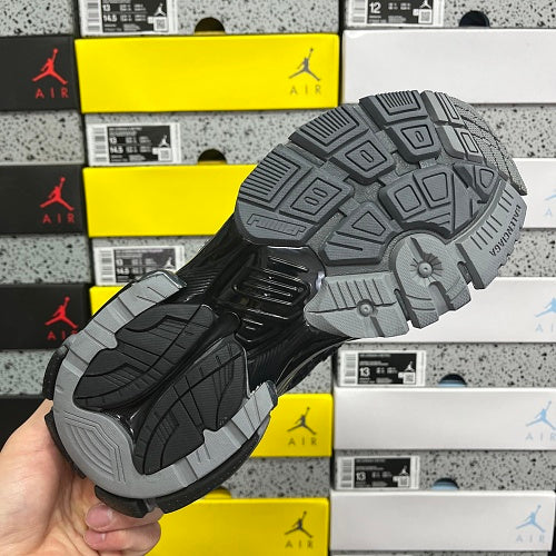 Balenciaga Runner Sneaker 'Dark Grey Black'