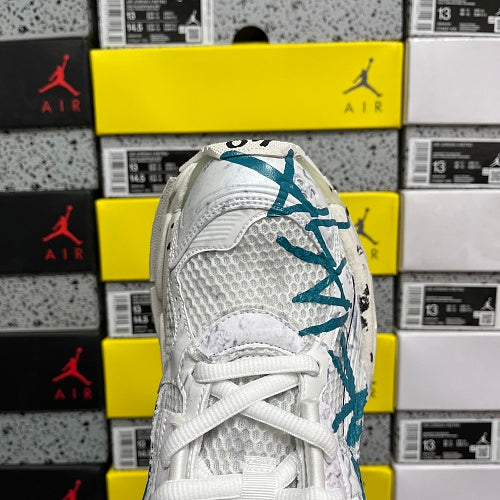 Balenciaga Runner Sneaker 'Graffiti - White Blue'