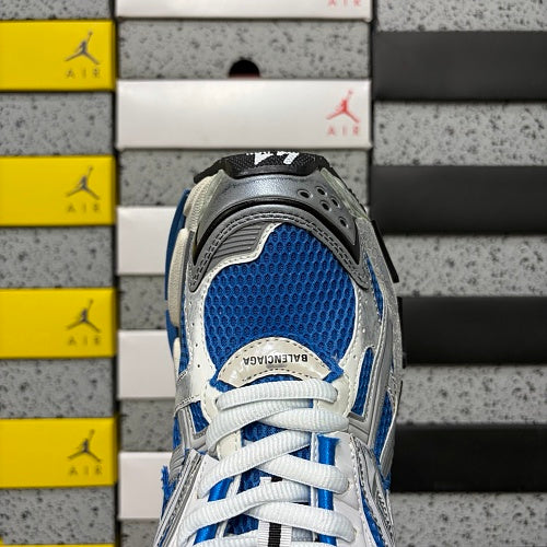 Balenciaga Runner Sneaker 'Blue'