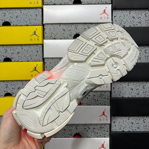 Balenciaga Runner LED white