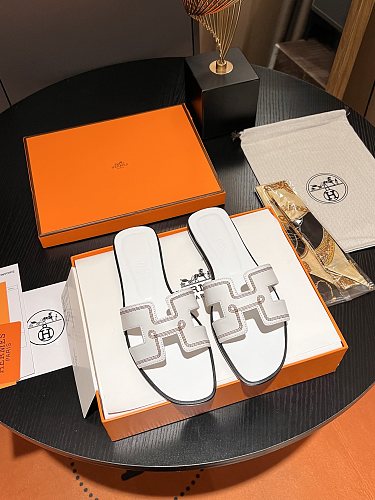 Hermes Oran Sandals white